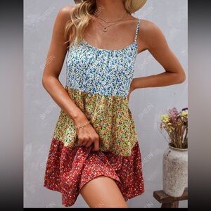 SHEIN VCAY Ditsy Floral Print Colorblock Ruffle Hem Cami Dress